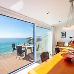 #041 Luxury House Stylish & Comfortable 别墅 阿尔布费拉