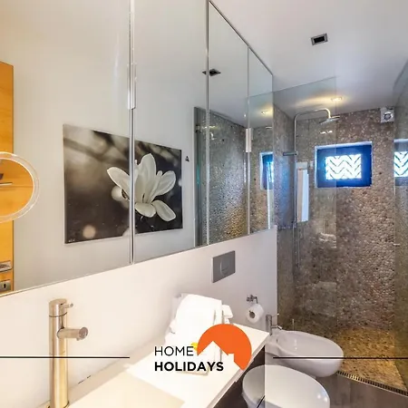 #041 Future House By Holidays * Albufeira