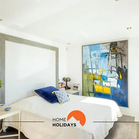 #041 Future House By Holidays *