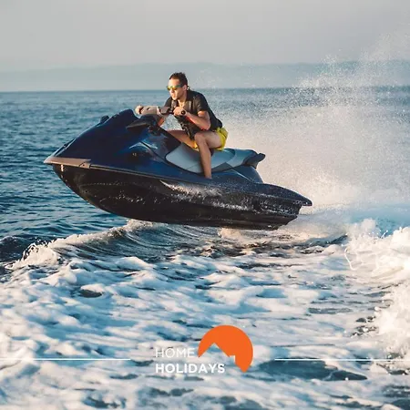 #041 Future House By Holidays *